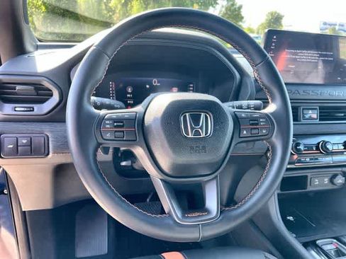 Certified 2026 Honda Passport TrailSport image 17