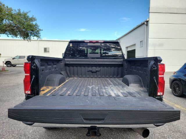 Certified 2025 Chevrolet Silverado 2500 LTZ w/ LTZ Premium Package AWD/4WD image 11