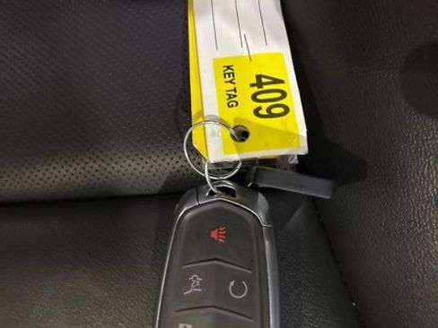 Used 2024 Cadillac XT6 Sport w/ Technology Package image 46