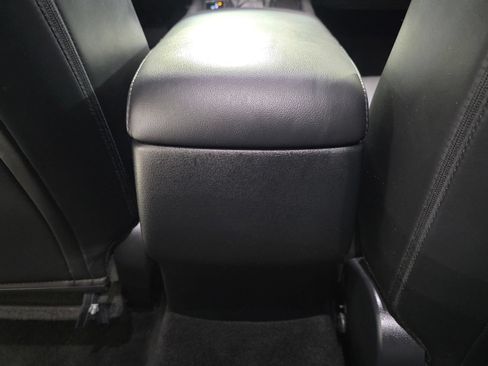 Used 2024 MAZDA MAZDA3 s FWD image 16
