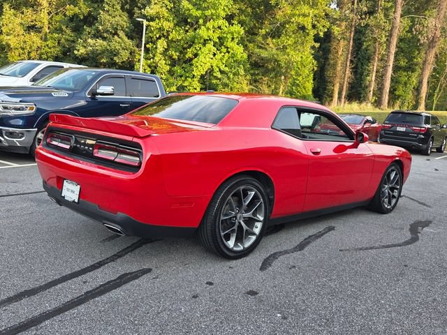 Used 2022 Dodge Challenger GT RWD image 9