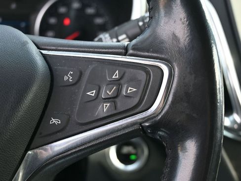 Used 2021 Chevrolet Equinox LT image 29