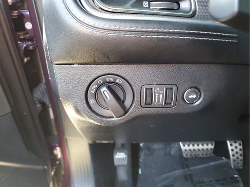 Used 2022 Dodge Challenger SRT Hellcat w/ Plus Package image 27