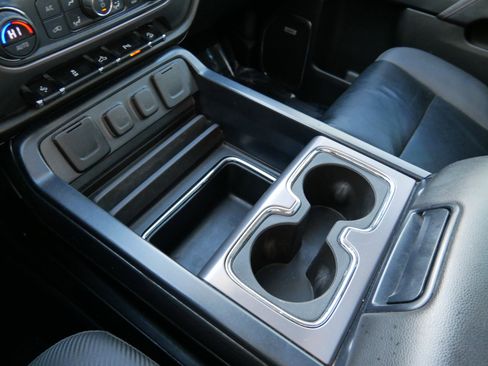 Used 2018 GMC Sierra 1500 SLT image 23