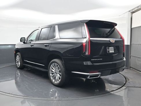 Used 2024 Cadillac Escalade Premium Luxury w/ LPO, Floor Liner Package image 5