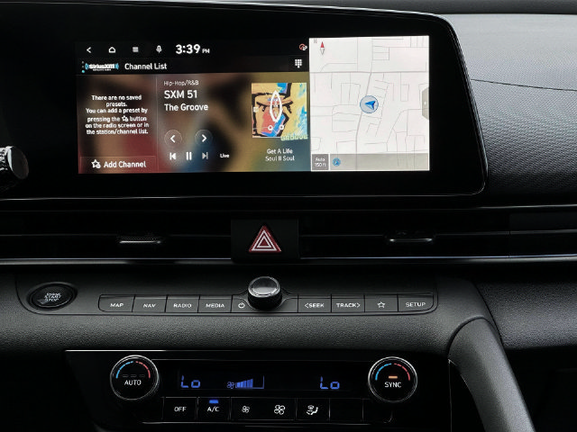 New 2025 Hyundai Elantra SEL FWD image 19