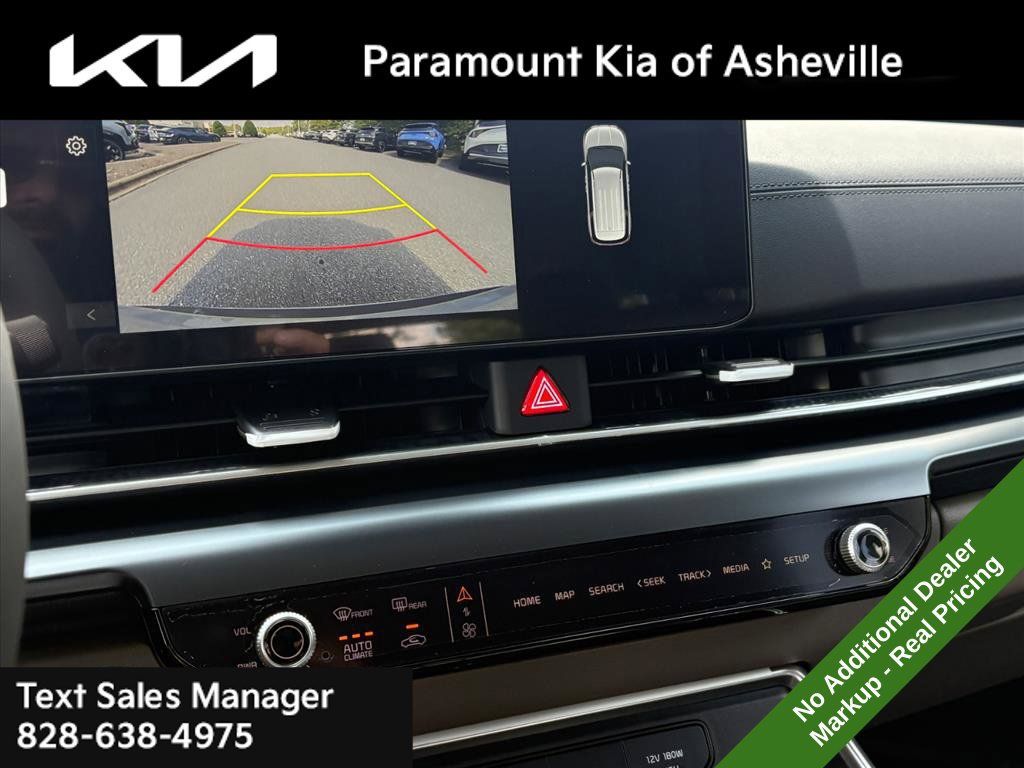 New 2027 Kia Carnival FWD image 11