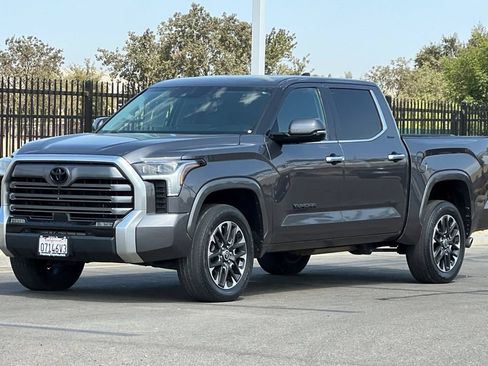 Used 2023 Toyota Tundra Limited AWD/4WD image 10