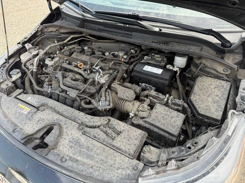 Used 2024 Toyota Corolla LE FWD image 37