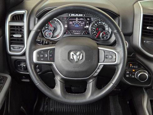 Used 2022 RAM 1500 Big Horn AWD/4WD image 21