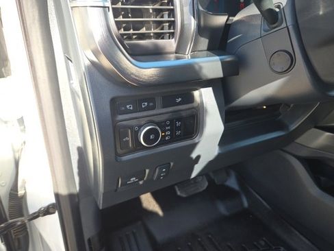 Used 2023 Ford F250 Lariat w/ Lariat Ultimate Package image 27