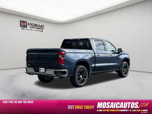 Used 2023 Chevrolet Silverado 1500 LTZ w/ LTZ Convenience Package II AWD/4WD image 7