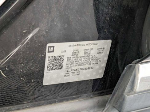 Used 2019 Chevrolet Bolt Premier w/ Infotainment Package image 34