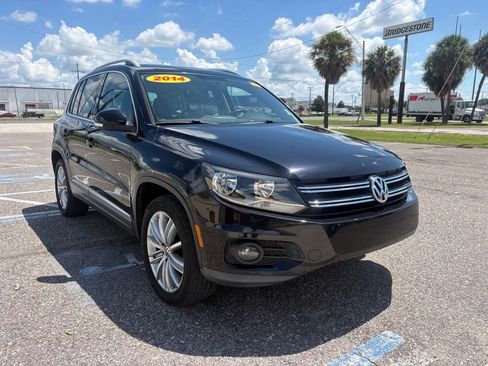 Used 2014 Volkswagen Tiguan SEL FWD image 1