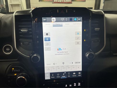 Used 2024 RAM 2500 Big Horn w/ Sport Appearance Package image 44