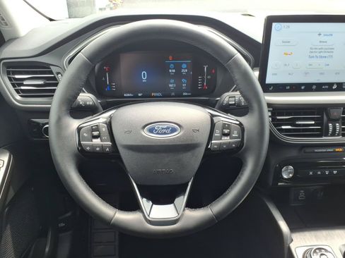 Used 2024 Ford Escape Active w/ Tech Pack #1 AWD/4WD image 11