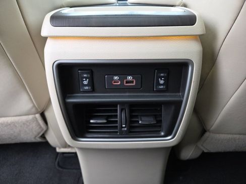 Used 2019 Nissan Murano Platinum image 18