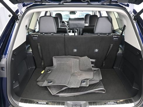 Used 2025 Toyota Grand Highlander AWD Hybrid image 42