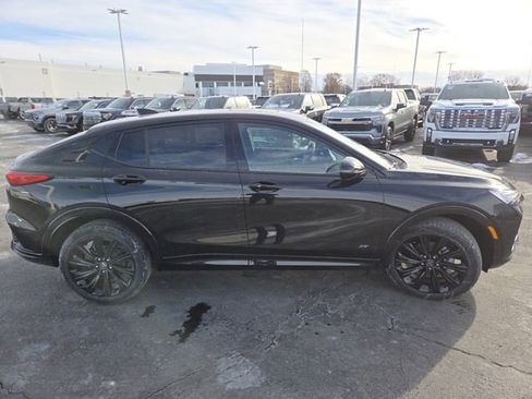 Used 2026 Buick Envista Sport Touring w/ Convenience I Package FWD image 19