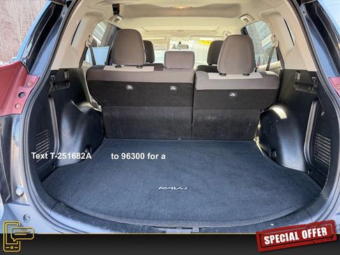 Used 2013 Toyota RAV4 XLE image 26