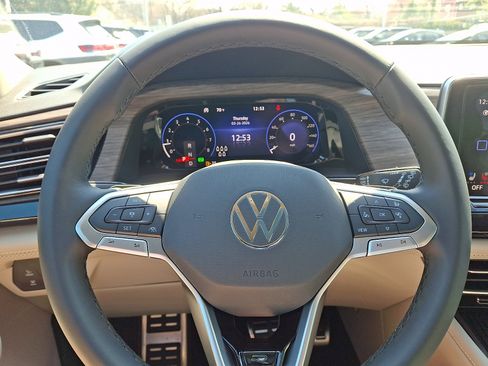 New 2026 Volkswagen Atlas SEL Premium R-Line AWD/4WD image 14