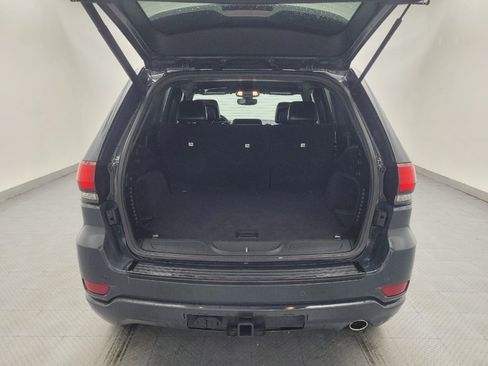 Used 2017 Jeep Grand Cherokee Altitude AWD/4WD image 29