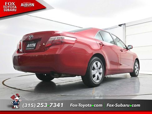 Used 2009 Toyota Camry LE FWD image 21