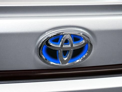 Used 2023 Toyota Corolla SE AWD/4WD image 67