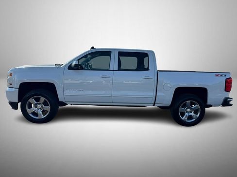 Used 2018 Chevrolet Silverado 1500 LT w/ All Star Edition AWD/4WD image 6