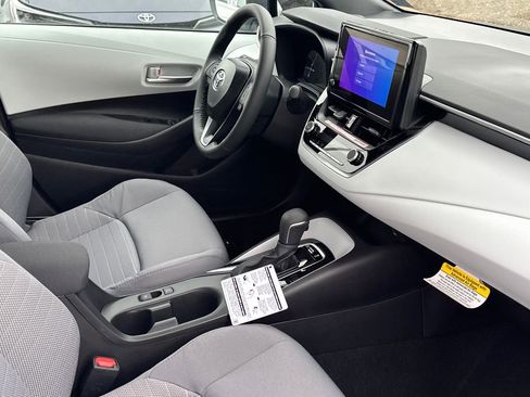 New 2026 Toyota Corolla SE image 11
