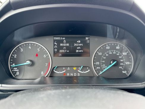 Used 2018 Ford EcoSport SE w/ SE Convenience Package image 12