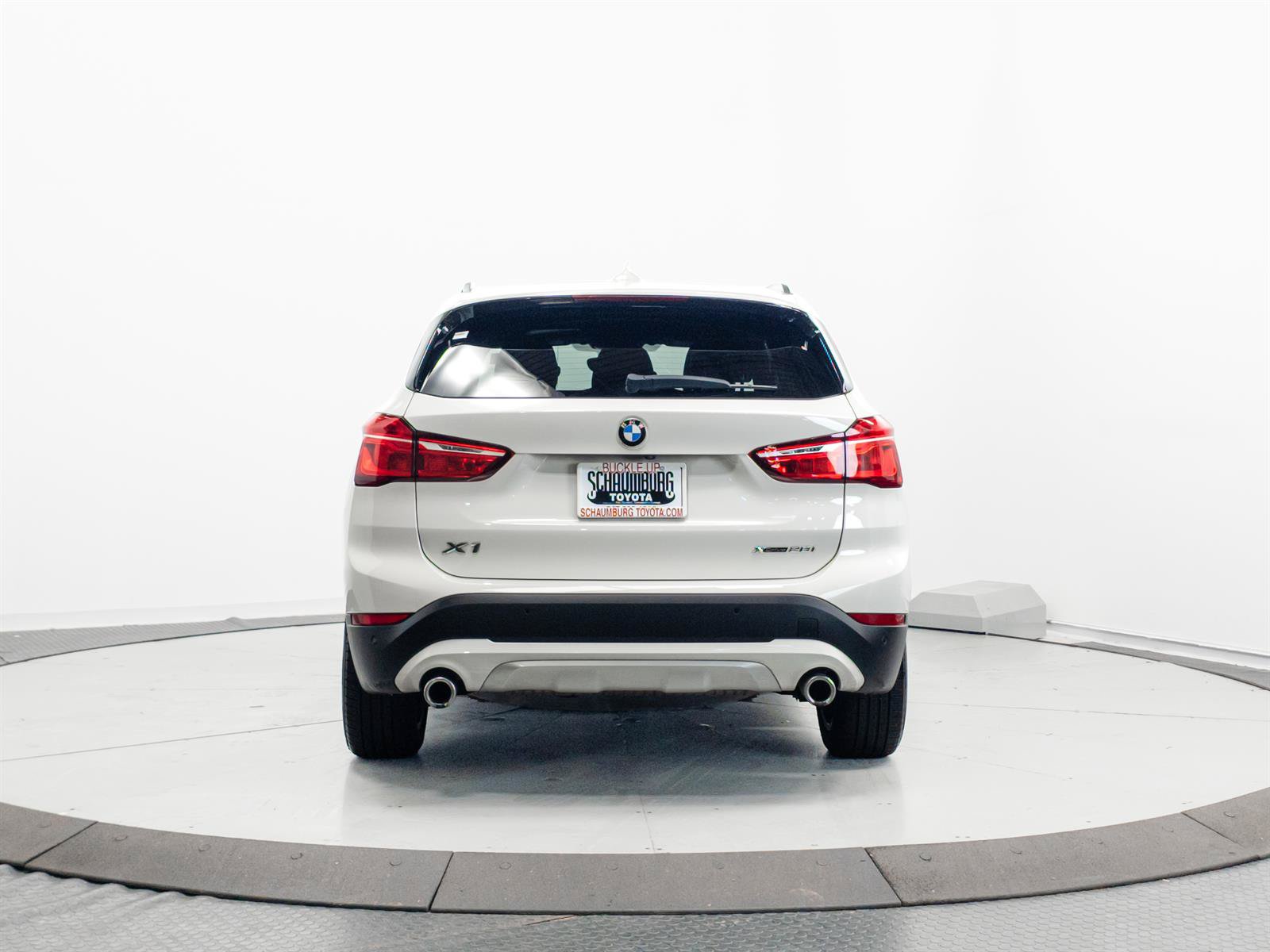 Used 2021 BMW X1 xDrive28i AWD/4WD image 9