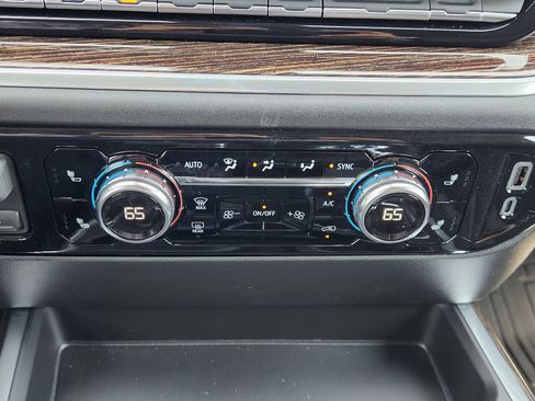 New 2026 GMC Sierra 1500 Elevation image 23