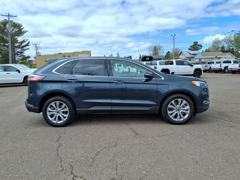 Used 2024 Ford Edge Titanium AWD/4WD image 7