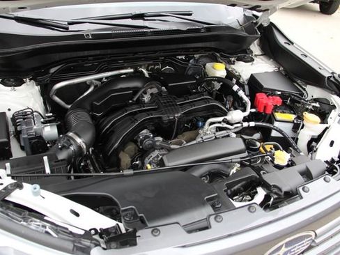 Certified 2025 Subaru Forester Premium image 13