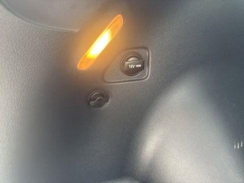 Used 2019 Hyundai Tucson Ultimate w/ Cargo Package image 37