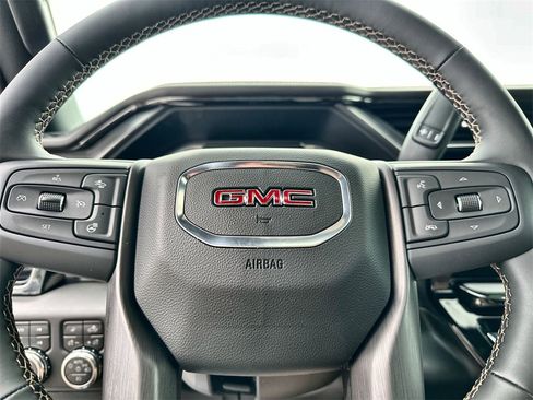 New 2026 GMC Sierra 3500 AT4 w/ AT4 Premium Plus Package image 33