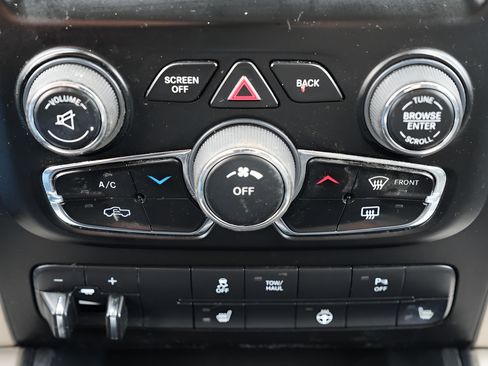 Used 2013 RAM 1500 Big Horn AWD/4WD image 33