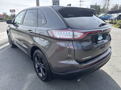 Used 2018 Ford Edge SEL w/ SEL Appearance Package AWD/4WD image 4