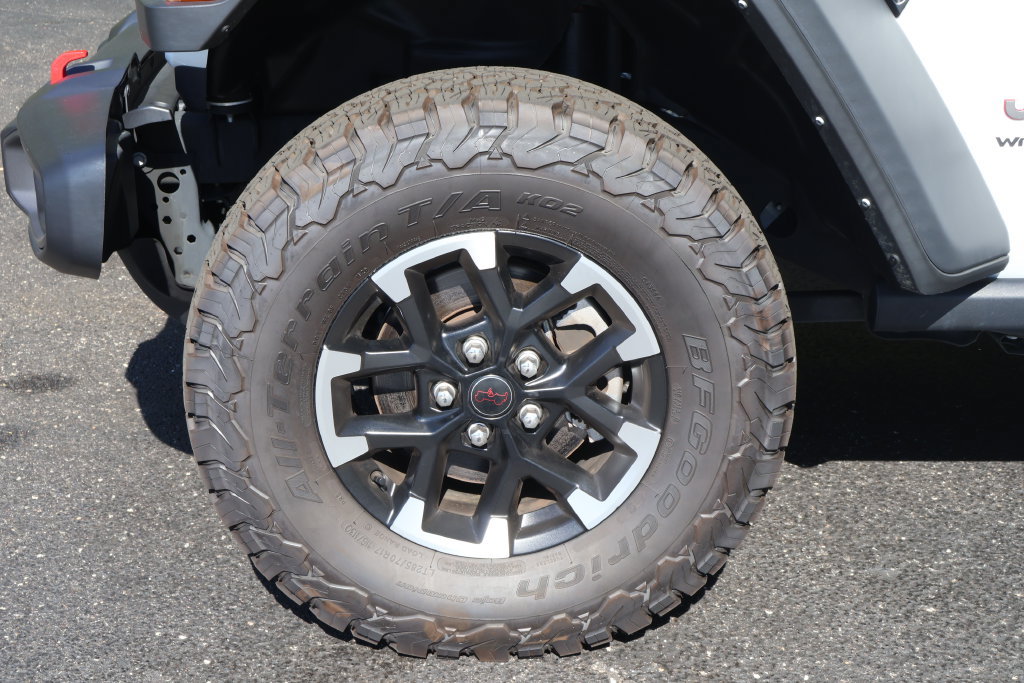 Used 2025 Jeep Wrangler Unlimited Rubicon AWD/4WD image 11