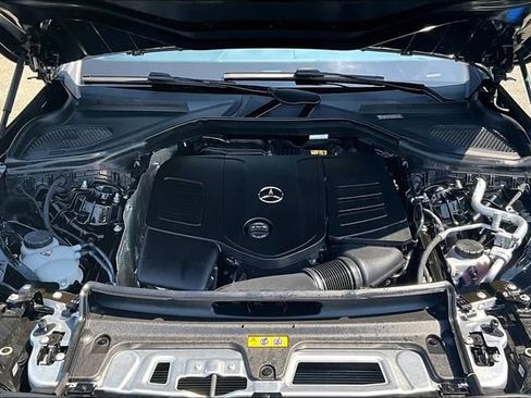 Used 2026 Mercedes-Benz GLC 300 4MATIC image 26