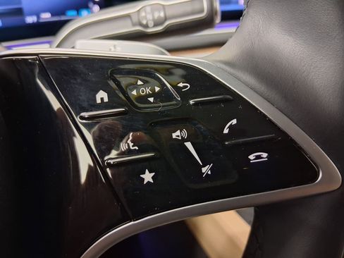 Used 2024 Mercedes-Benz GLE 350 4MATIC image 24