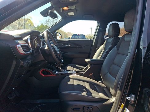 Used 2023 Chevrolet TrailBlazer RS w/ Convenience Package FWD image 14