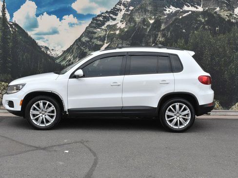 Used 2017 Volkswagen Tiguan S AWD/4WD image 7