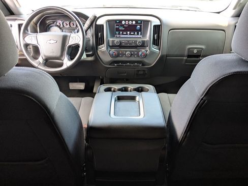 Used 2018 Chevrolet Silverado 1500 LT w/ Texas Edition AWD/4WD image 27