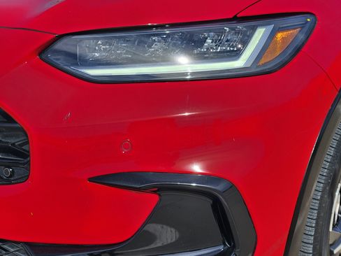 Certified 2024 Honda HR-V EX-L image 9