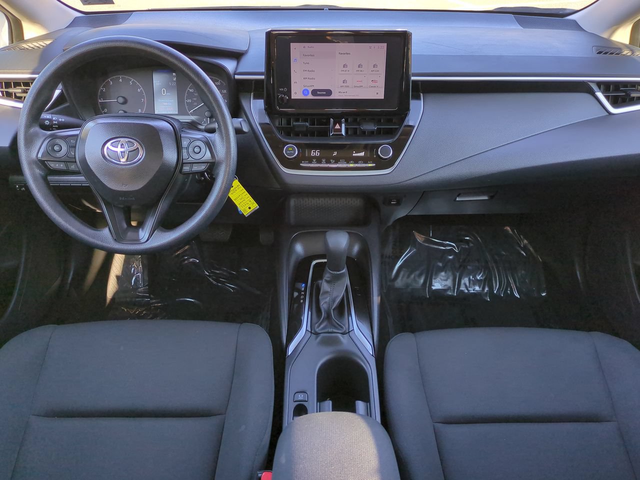 Used 2025 Toyota Corolla LE FWD image 14