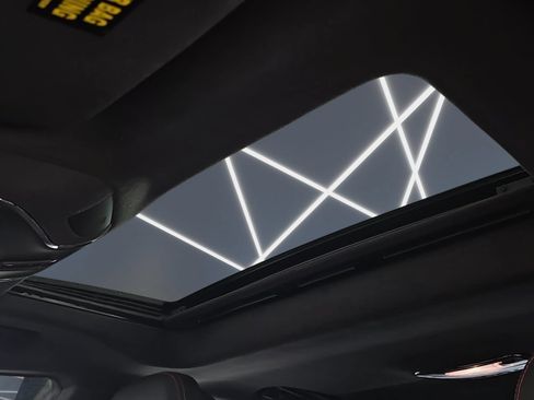 Used 2015 Maserati Ghibli RWD image 27