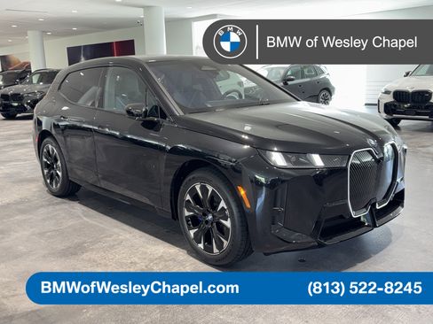 New 2026 BMW iX xDrive60 w/ M Sport Package AWD/4WD image 1