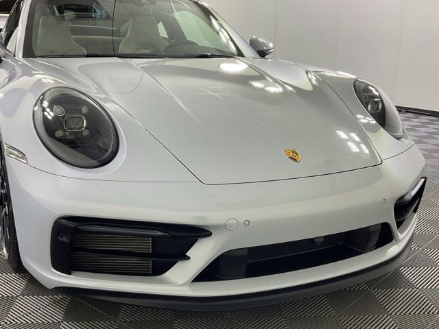Used 2024 Porsche 911 Carrera GTS RWD image 8